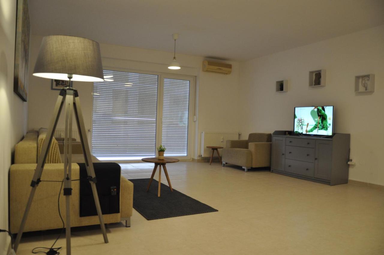 Ferienwohnung Coral Onix Neptun Exterior foto